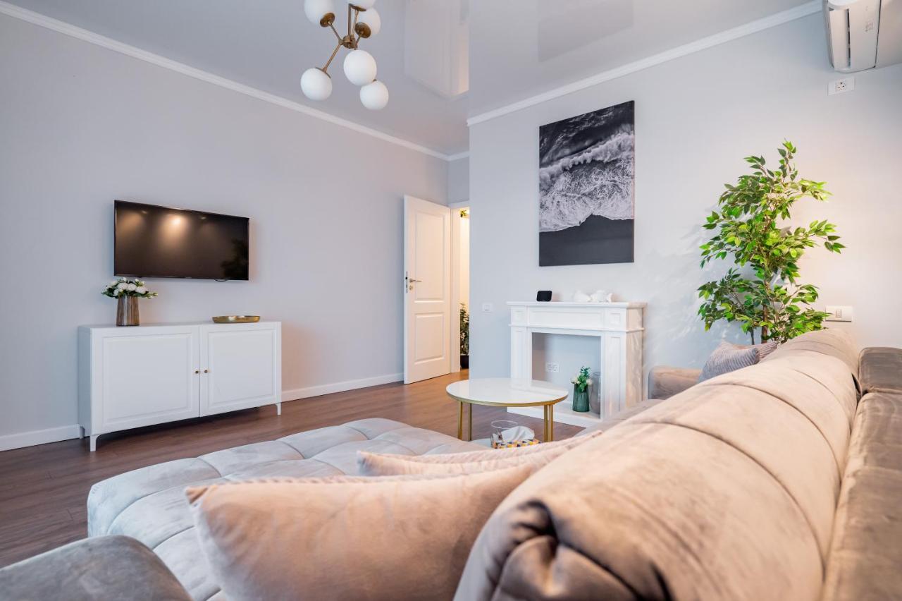 Golden Mirage Sunset Apartment 马马亚 外观 照片