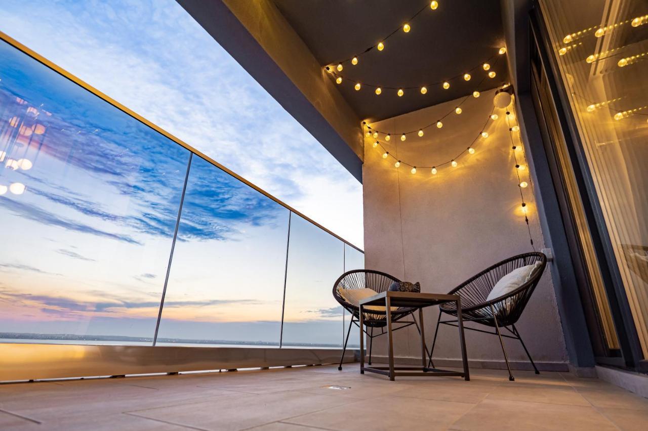 Golden Mirage Sunset Apartment 马马亚 外观 照片